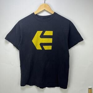 Vintage Etnies Y2K Skateboarding T Shirt Medium Sun Faded